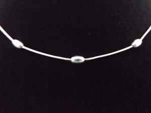 lot 156 image: .925 Sterling Silver Snake Link Oval Bead 16.25 Necklace