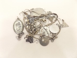lot 169 image: 57 Grams of Scrap .925 Sterling Silver Jewelry