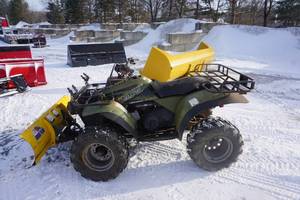lot 4 image: 1994 Polaris Sportsman 400 ATV