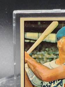 lot 21 image: 1961 Topps Duke Snider Baseball Card #443