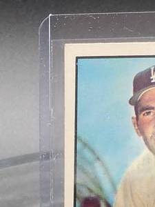 lot 35 image: 1961 Topps Sandy Koufax Baseball Card #344