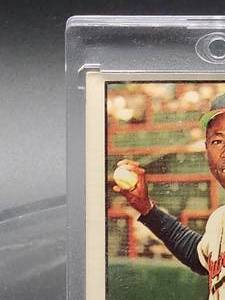 lot 24 image: 1961 Topps Hank Aaron Baseball Card #415