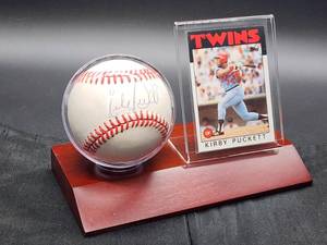 lot 181 image: Minnesota Twins HOFer Great Kirby Puckett Autographed Baseball No COA
