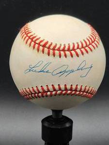 lot 9 image: Chicago White Sox Hall of Famer Luke Appling Autographed Baseball No COA