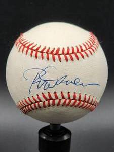 lot 213 image: Minnesota Twins HOFer Great Rod Carew Autographed Baseball No COA
