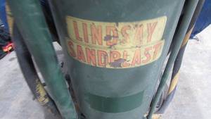 lot 11 image: Lindsay Sand Blaster