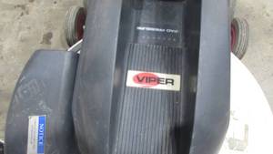 lot 44 image: Viper Electric Burnisher