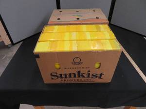 lot 83 image: YELLOW STORAGE TRAYS
