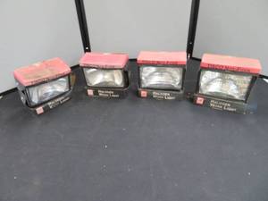 lot 87 image: HALOGEN WORK LIGHTS