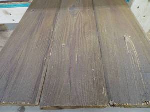 lot 107 image: 560 SQ. FT. OF TONGUE AND GROOVE BARN WOOD