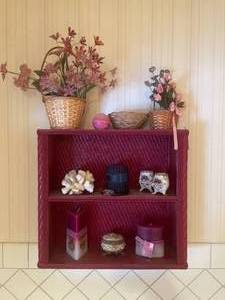 Lot of Mauve Colored Coordinating Bathroom Decor