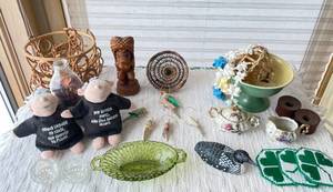 Lot of Various Vintage Collectibles.
