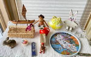 Lot of Various Vintage Collectibles