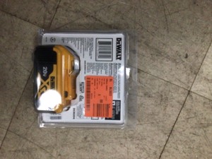 lot 2 image: DEWALT 20-Volt MAX XR Premium Lithium-Ion 4.0Ah Battery Pack