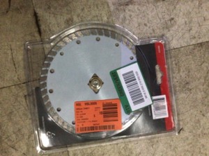 lot 12 image: DEVOUR 7 in. Masonry Metal Bond Turbo Diamond Rim Blade