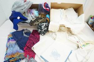 lot 10 image: table linens and scarves
