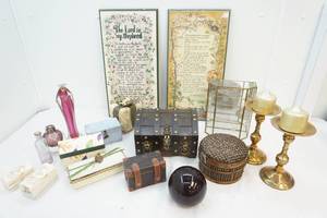 lot 35 image: decorative boxes