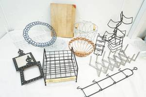 lot 46 image: iron decor