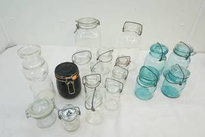 lot 78 image: antique jars with tattler lids