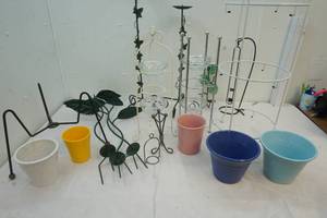 lot 109 image: glass candle holder