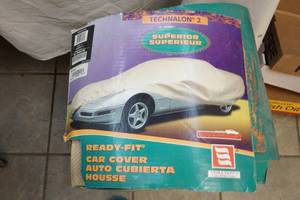 lot 187 image: car cover