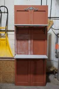 lot 198 image: shelf