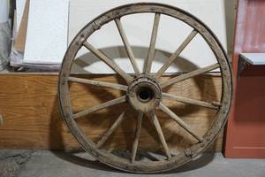 lot 199 image: wagon wheel