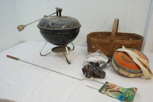 lot 203 image: table top grill