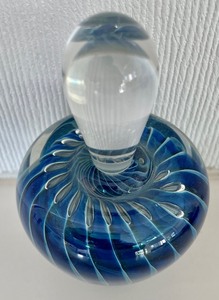 lot 91 image: Art Glass Perfume - Dabber Bottle
