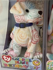 lot 189 image: Four Color Me Beanie Babies
