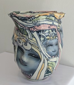 lot 5 image: Bing Gleitsman Ceramic Face Vase