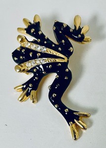 lot 154 image: Stunning Sparkles