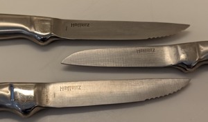 lot 215 image: Hoffritz Knives