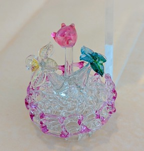 lot 273 image: Girly Glass Figurines