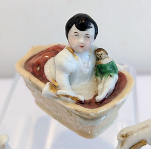 lot 251 image: Victorian Children Themed Fairing Trinket Boxes