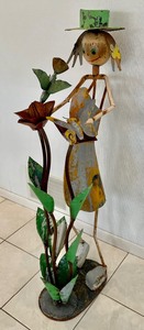 lot 192 image: Marvelous Whimsical Metal Garden Art