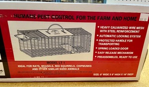 lot 371 image: Animal Live Trap