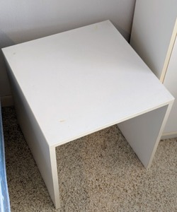 lot 307 image: White Storage Drawers and Side Table