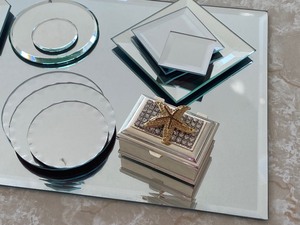 lot 390 image: Mirrored Trays and  Two Trinket Boxes