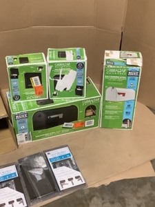 lot 21 image: Various Sizes & Colors of Gibraltar Mailboxes & Accessories Various Conditions. See Pictures