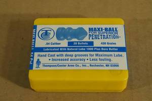 lot 121 image: 20 Thompson Center .54 Caliber 430 Gr Maxi Ball Black Powder Bullets