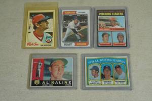 lot 118 image: Baseball Cards - Yastrzemski, Oliva, Kaline, Gibson, Perry