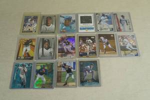 lot 121 image: Baseball Cards - Griffey Jr, Frank Thomas, Jeter, A-Rod