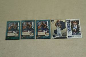 lot 74 image: Zion Williamson Cards - Mosaic, Playbook, Green Parallel
