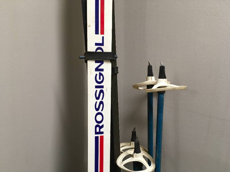 lot 1039 image: Rossignol skis