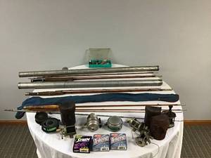 lot 331 image: Vintage Fishing Poles & Reels
