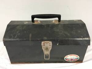 lot 414 image: All American Tool Box