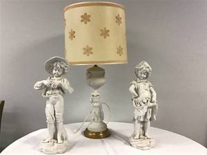 lot 342 image: Set of 2 Statues & Lamp