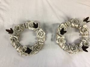 lot 352 image: Vase & 6 Candle Holder