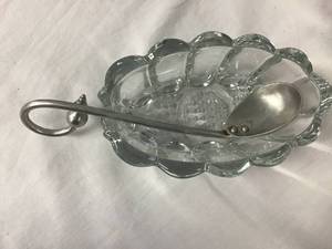 lot 355 image: Set of 6 Serving CrystalGlassware